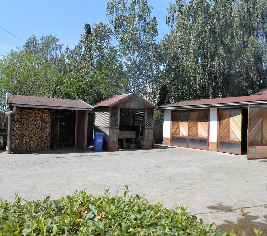 Guest House Marketti Vynohradiv Exterior foto
